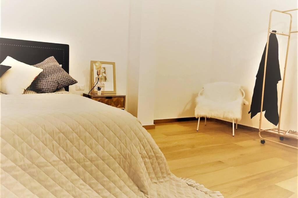 Luxus P4T Family 3 Bedroom With Pool, Tennis Court And Sauna Brindisi Exterior foto