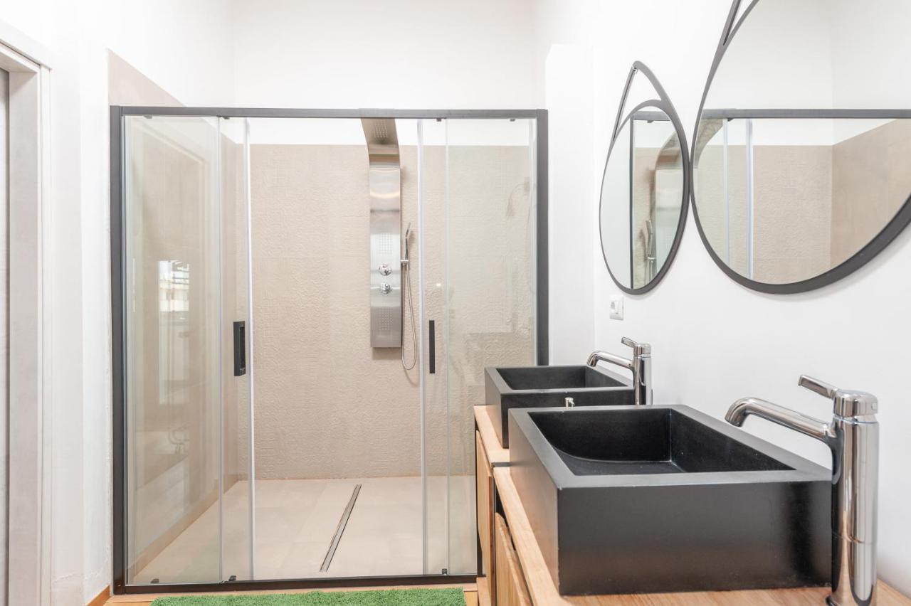 Luxus P4T Family 3 Bedroom With Pool, Tennis Court And Sauna Brindisi Exterior foto